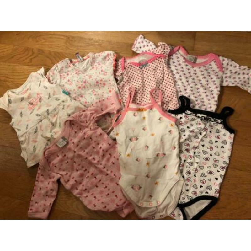 Babykleding 50/56 meisje: 40 stuks!