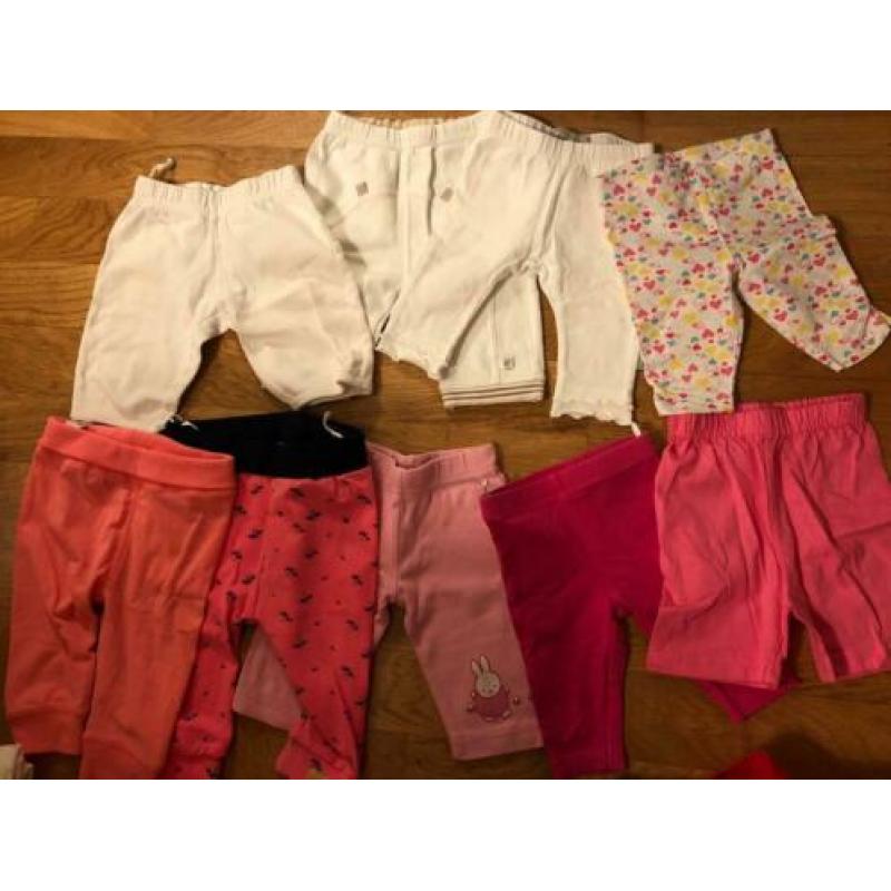 Babykleding 50/56 meisje: 40 stuks!