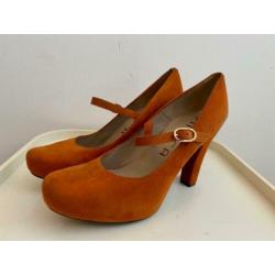 Unisa pumps oranje 39