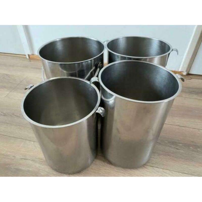 AMSTA Sweden Stainless 18-10 soep saus containers RVS 13 st.