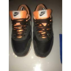 Te koop mooie Nike gijmpen origineel maat 44