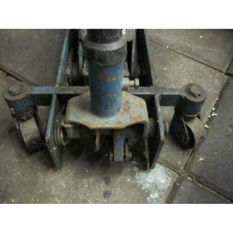 Autokrik / werkplaatskrik hydraulisch 1500 kilo