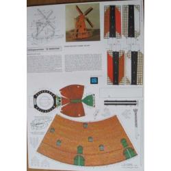 modelbouwdoos van een Hollandse Korenmolen met zonnecel