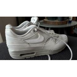 Nieuwe Nike Air Max maat 40.5