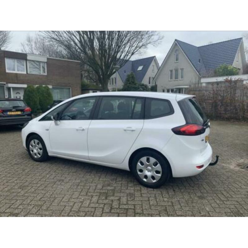 Opel Zafira Tourer 1.4 T 88KW 2012 Wit 7 Persoons