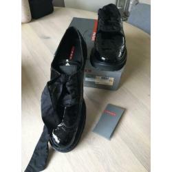 Prada lakleren veterschoen mt 41 NIEUW