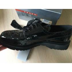 Prada lakleren veterschoen mt 41 NIEUW