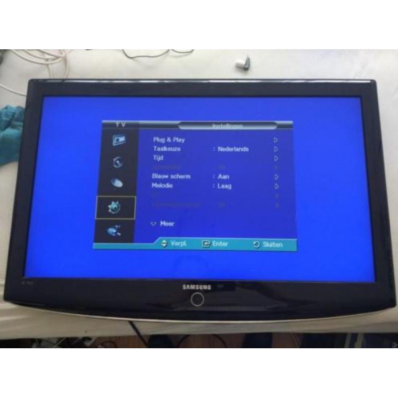 Samsung tv le32r82b werkend maar voor onderdelen
