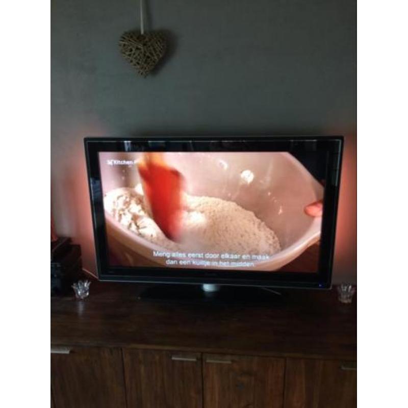 Philips ambilight 52 inch