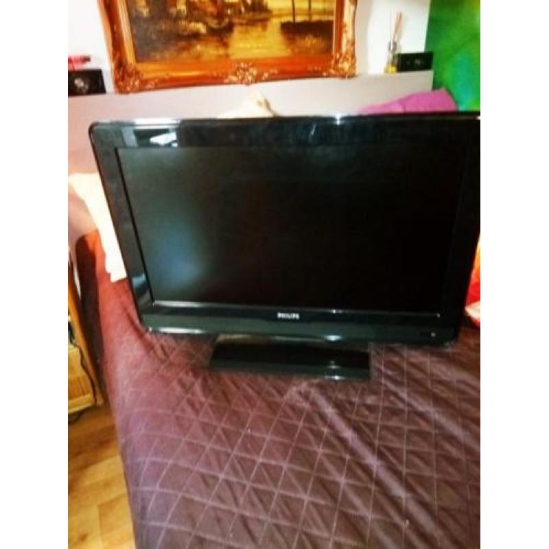 Tv lcd 80cm