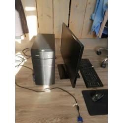 Medium PC (mt 22) incl. 27 inch Samsung scherm