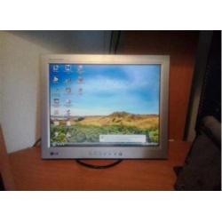 LG Flatron L1510SF Zilver touch screen monitor