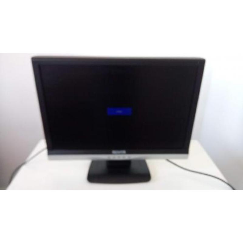 Novita 22 inch monitor met speakers ALLEEN VGA