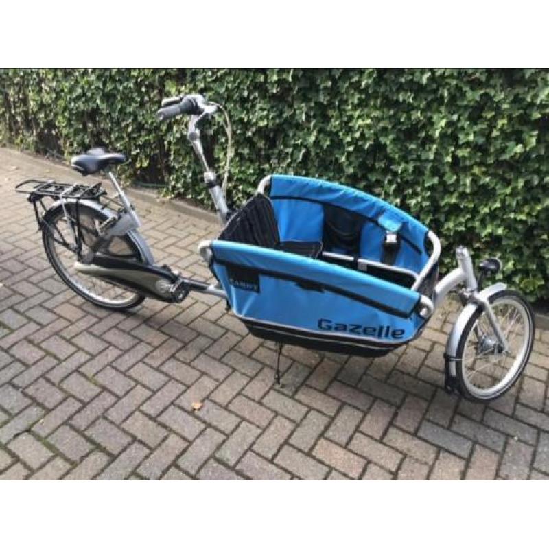 Cabby gazelle bakfiets met accessoires regenhoes zitje