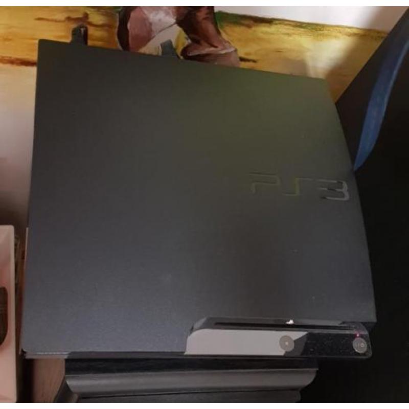 PlayStation 3 slim 320gb incl spellen