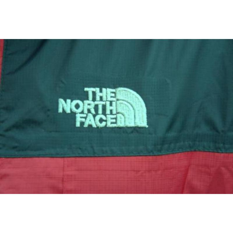 The North Face Goretex jas, regen en winddicht! Maat S/36